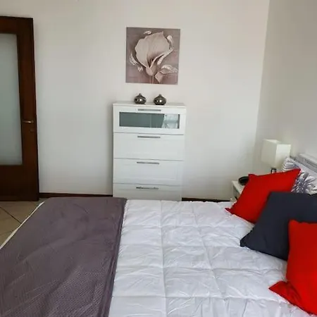 La Rocca Home, Accogliente Ad Appartement *