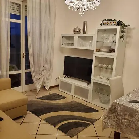 La Rocca Home, Accogliente Ad *