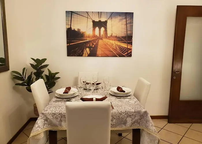 La Rocca Home, Accogliente Ad *