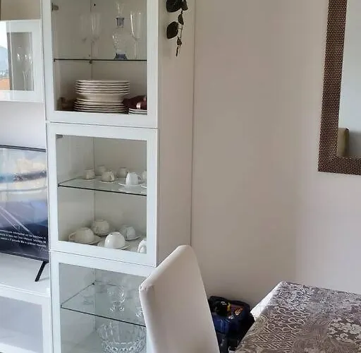 La Rocca Home, Accogliente Ad